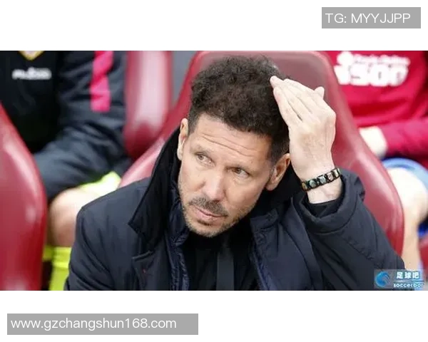 如何从普通球员到莱尔克特足球星的成长之路与成功秘诀