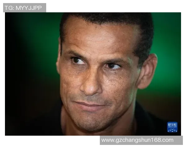 帮我寻找当今最受欢迎的足球球星是谁以及他们的成就与影响力