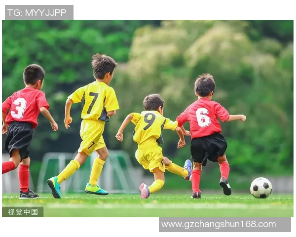 足球球星突发重病引发全球关注球迷热议康复历程与未来走势